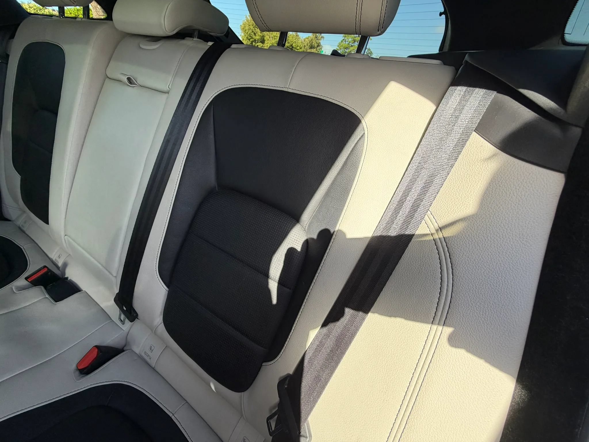 Used 2018 Jaguar F-PACE S AWD/4WD image 32