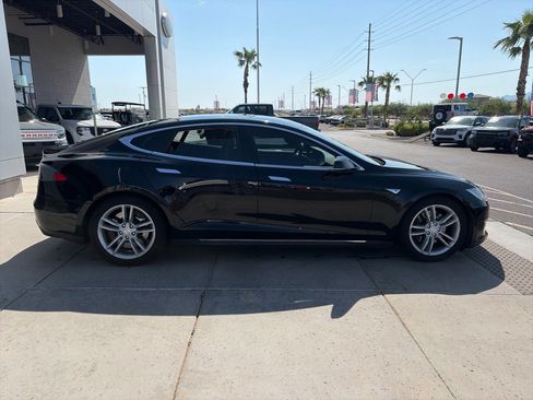 Used 2015 Tesla Model S 70D AWD/4WD image 8