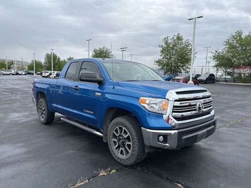 Used 2016 Toyota Tundra SR5 w/ TRD Off Road Package AWD/4WD image 2