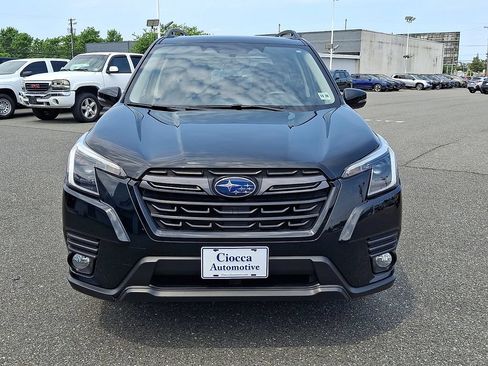 Certified 2023 Subaru Forester Limited w/ Popular Package #2 AWD/4WD image 5