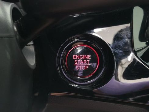 Certified 2025 Honda Civic Sport image 33