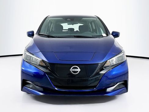 Used 2024 Nissan Leaf S image 2