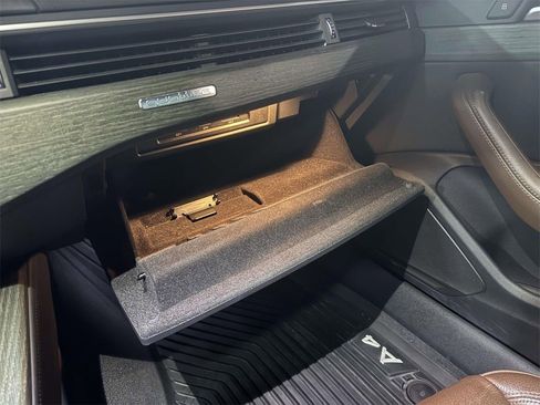 Used 2019 Audi A4 2.0T Premium Plus w/ Premium Plus Package image 29