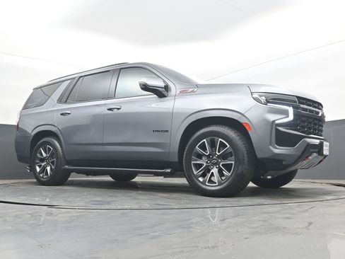 Used 2021 Chevrolet Tahoe Z71 w/ Z71 Off-Road Package AWD/4WD image 21