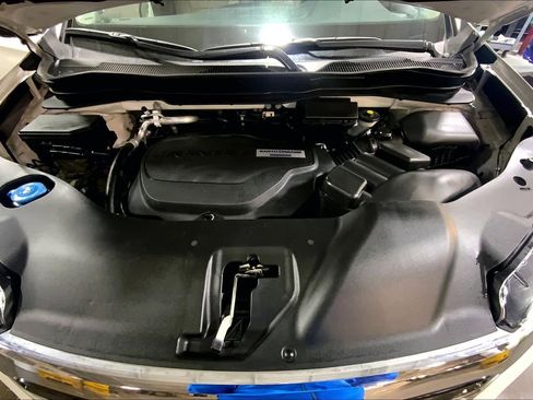 Used 2018 Honda Pilot Elite image 31