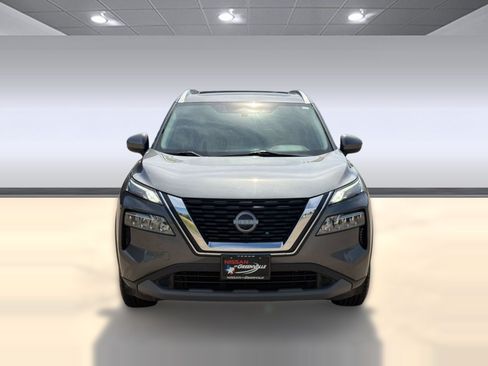 Used 2023 Nissan Rogue SV w/ SV Premium B Package FWD image 6