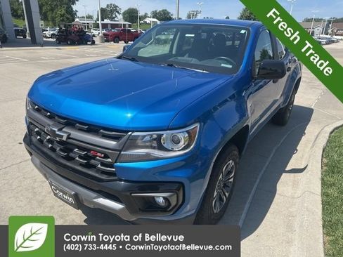 Used 2022 Chevrolet Colorado Z71 AWD/4WD image 8