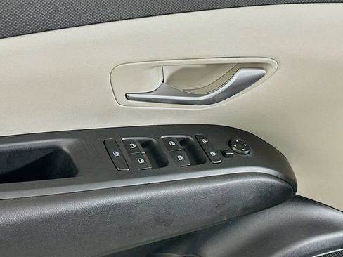 Used 2023 Hyundai Tucson SEL FWD image 10