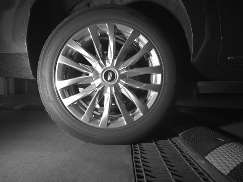 Used 2021 Cadillac Escalade ESV Premium Luxury w/ Driver Assist Tech Package image 10