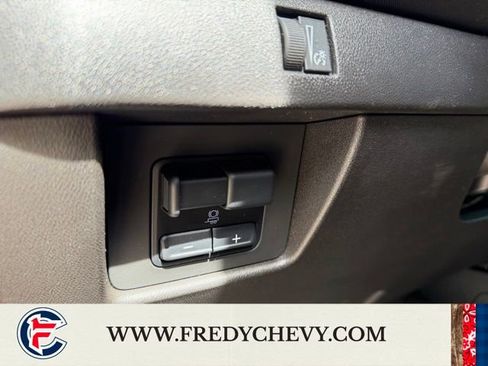 Used 2023 Chevrolet Colorado Z71 w/ Z71 Convenience Package 2 image 24