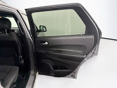 Used 2023 Dodge Durango SXT RWD image 31