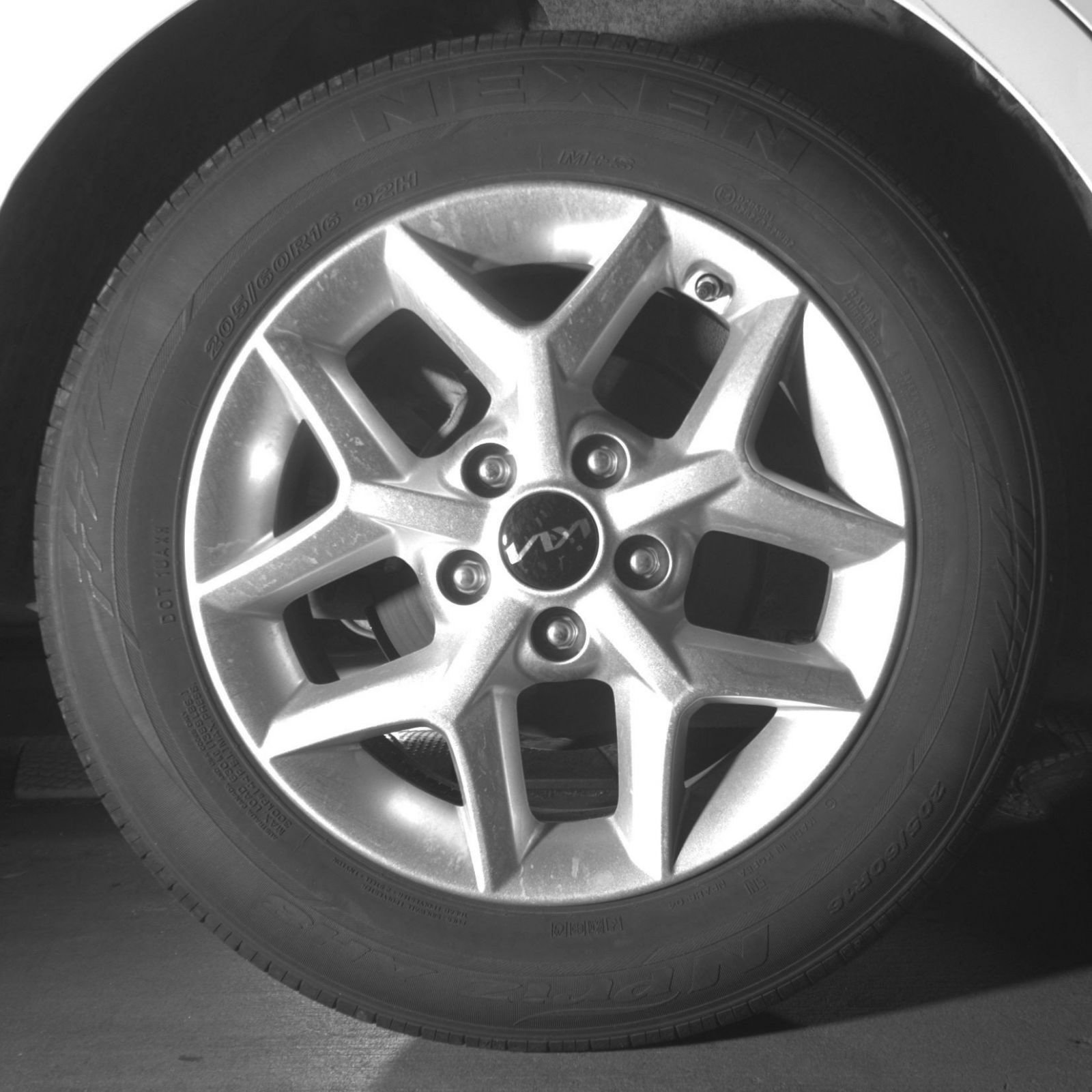 Used 2025 Kia Soul LX w/ LX Technology Package FWD image 18