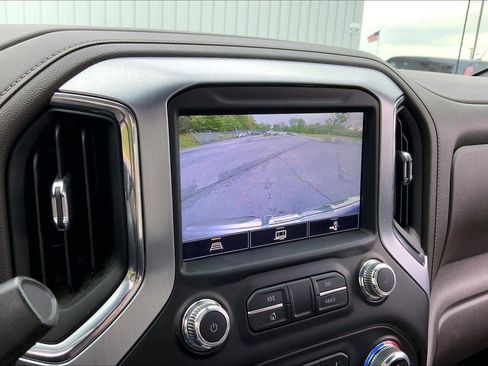 Used 2022 GMC Sierra 1500 SLT w/ SLT Premium Plus Package AWD/4WD image 20
