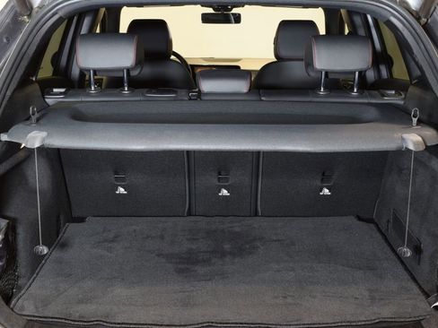 Used 2023 Mercedes-Benz GLA 250 4MATIC image 28