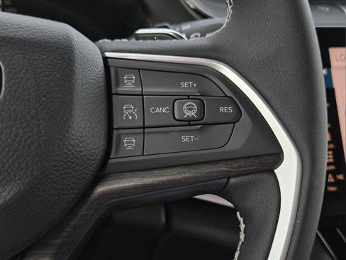 New 2026 Jeep Grand Cherokee Altitude RWD image 11