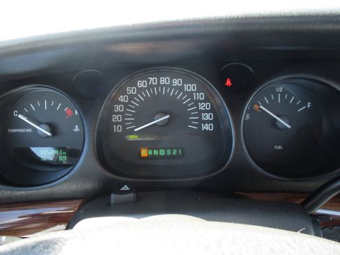 Used 2005 Buick Le Sabre Custom w/ Wheel And Sound Package FWD image 14