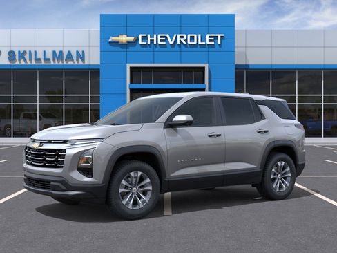 New 2026 Chevrolet Equinox LT w/ Safety and Technology Package FWD image 26