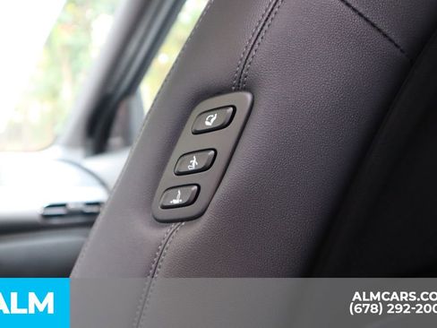 Used 2025 Genesis GV60 Advanced image 24