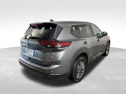 Used 2024 Nissan Rogue S AWD/4WD image 9
