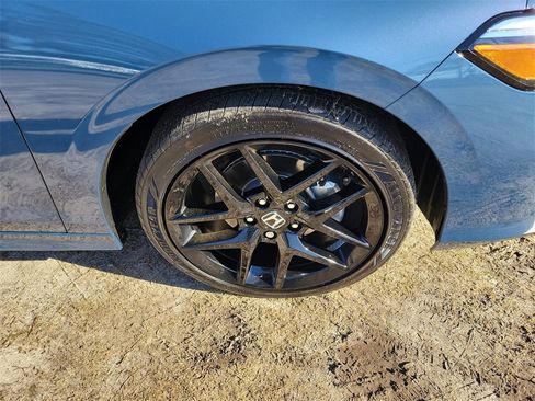 Used 2025 Honda Civic FWD Hybrid Sedan image 6