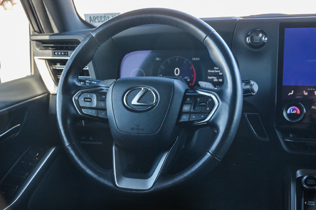 Certified 2025 Lexus GX 550 w/ Cold Area Package AWD/4WD image 16