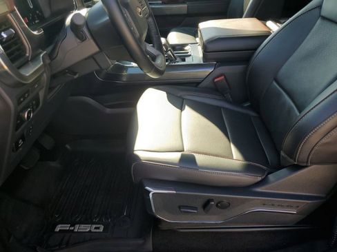 Used 2022 Ford F150 Lariat w/ Max Trailer Tow Package image 32