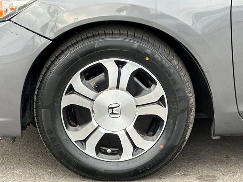 Used 2013 Honda Civic Hybrid Sedan image 11