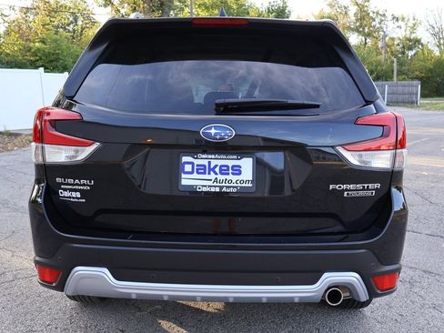 Used 2024 Subaru Forester Touring AWD/4WD image 6