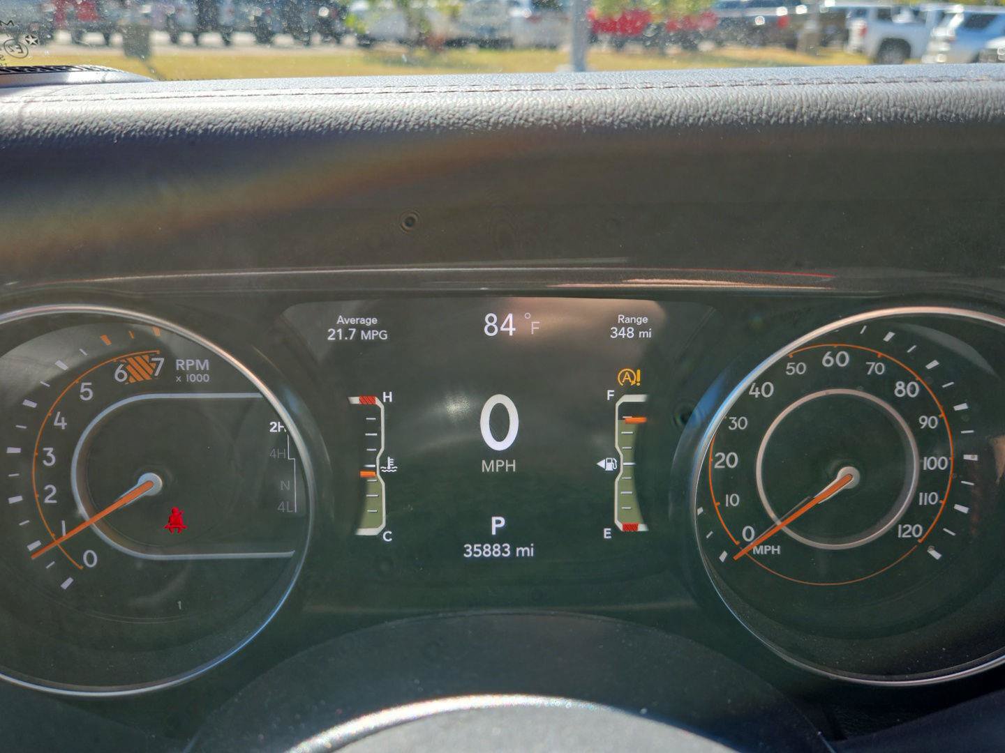 Used 2022 Jeep Wrangler Unlimited Sahara AWD/4WD image 18