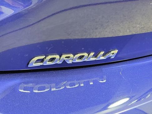 Used 2025 Toyota Corolla SE FWD image 9