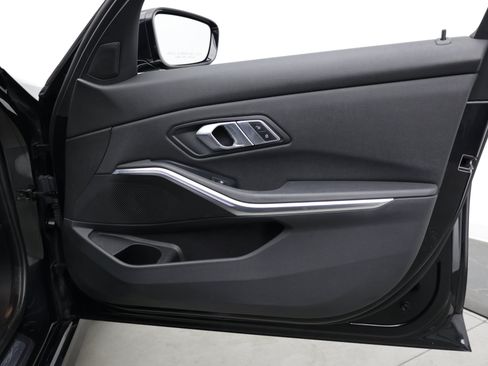 Used 2021 BMW 330i Sedan RWD image 36