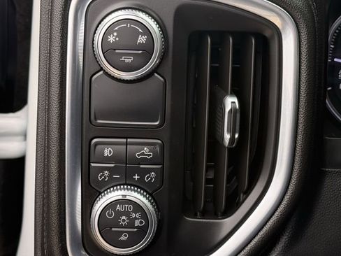Used 2019 GMC Sierra 1500 SLT RWD image 23