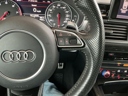 Used 2016 Audi RS 7 Prestige w/ Carbon-Optic Package image 13