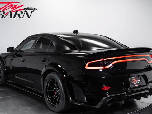 Used 2022 Dodge Charger SRT Hellcat RWD image 3
