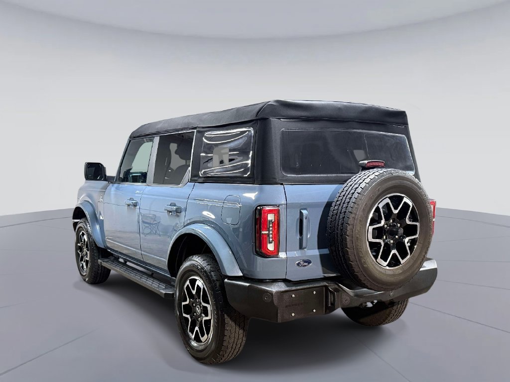 Used 2023 Ford Bronco Outer Banks AWD/4WD image 12