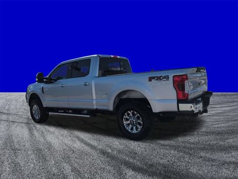 Certified 2019 Ford F250 XLT w/ XLT Premium Package AWD/4WD image 5