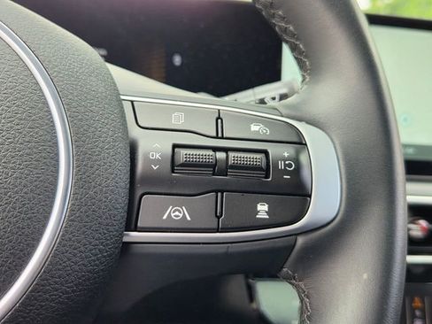 Used 2025 Kia K5 GT-Line w/ GT-Line Premium Package FWD image 25