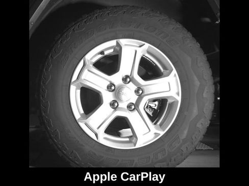 Used 2018 Jeep Wrangler Unlimited Sport S AWD/4WD image 9