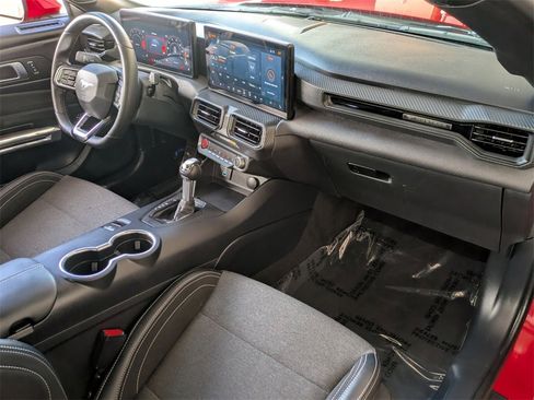 Used 2024 Ford Mustang Coupe image 29