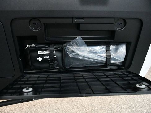 Used 2021 Lexus GX 460 Premium w/ Accessory Package AWD/4WD image 81