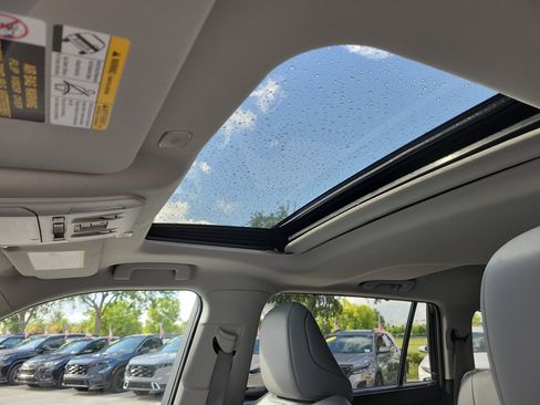 Certified 2025 Toyota Highlander XLE AWD/4WD image 26