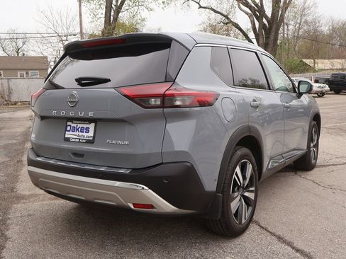 Used 2023 Nissan Rogue Platinum w/ Platinum Premium Package image 7