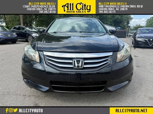 Used 2012 Honda Accord SE image 2
