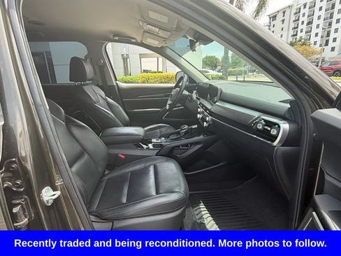 Used 2024 Kia Telluride S AWD/4WD image 18