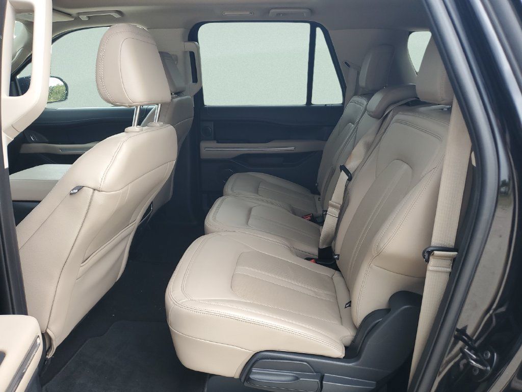 Used 2024 Ford Expedition Max Limited RWD image 10