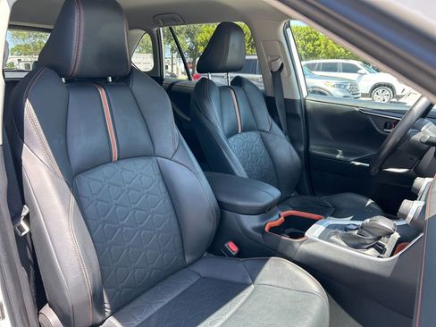 Used 2022 Toyota RAV4 Adventure image 37