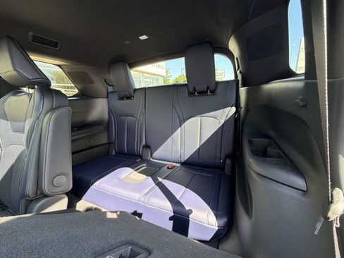 Certified 2026 INFINITI QX60 Sport w/ Dark Cargo Package AWD/4WD image 24