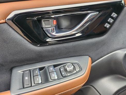 Used 2025 Subaru Forester Touring w/ Popular Package - Touring image 31