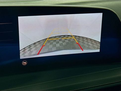 Used 2025 Cadillac XT4 Premium Luxury image 14