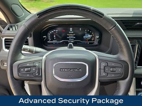 Used 2024 GMC Yukon Denali w/ Denali Reserve Package AWD/4WD image 4